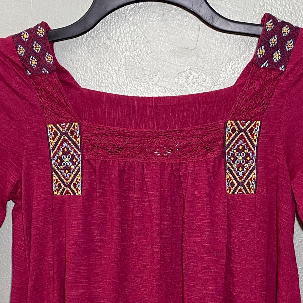 Raspberry Blouse - Picture 3 of 3
